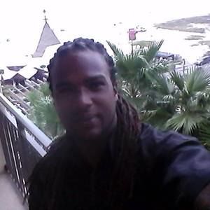 Meet your Posher, Cleo